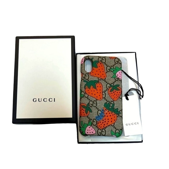 Gucci Authentic GG Limited Edition Strawberry Supreme Iphone X XS Phone Case New - Picture 2 of 5